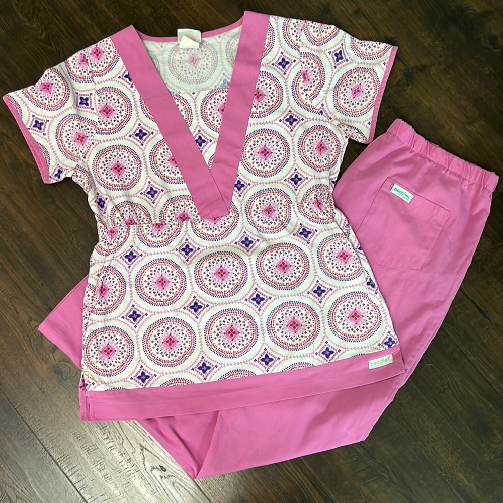 Peaches scrub set 100% Cotton